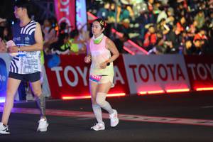 BIB: 0299
                            <button type="button" onclick="openModal(23207838)" class="btn btn-primary btn-sm float-right btn-popup" data-toggle="modal" data-target=".modal-high-quality">
                        <i class="fas fa-shopping-cart"></i> Add to Cart
                    </button>
                                            <button type="button" onclick="isThisMe(23207838, true)" class="btn btn-success btn-sm float-right btn-popup btn-isme hidden" data-toggle="tooltip" data-placement="bottom" title="นี่คือรูปของคุณใช่ไหม คลิกที่นี่เพื่อเอาเข้าอัลบั้ม">
                        <i class="fas fa-plus"></i> Add to album
                    </button>
                    <button type="button" onclick="isThisMe(23207838, false)" class="btn btn-warning btn-sm float-right btn-popup btn-isnotme hidden">
                        <i class="fas fa-ban"></i> Remove from album
                    </button>